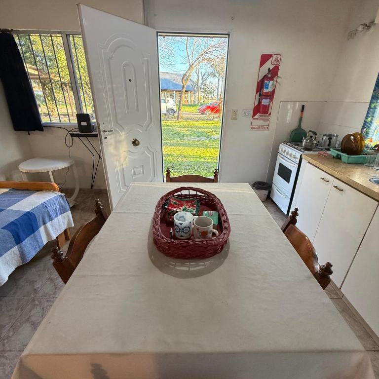 Cabaña, con patio y parrilla a 5 min de Termas - Bungalow - 1