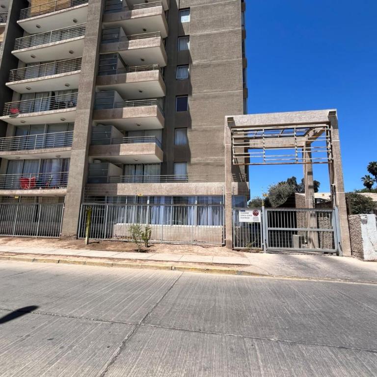 Departamento amoblado central - Apartamento de 2 dormitorios - 4