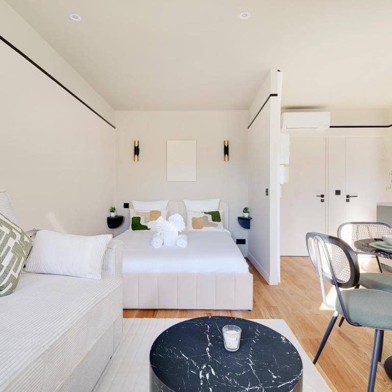 Pick A Flat's Apartments in Daumesnil - Avenue du General Bizot - Studio - 6