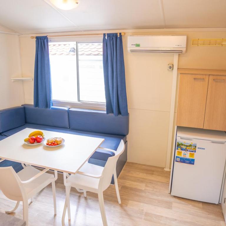 Happy Camp mobile homes in Camping Villaggio Lamaforca - Easy Mobile Home - 6