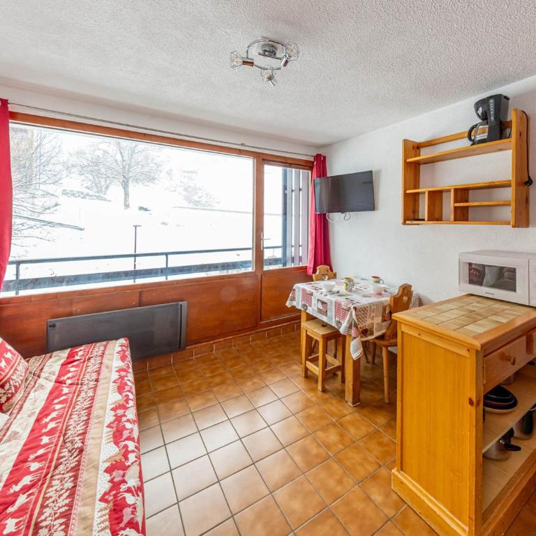 Studio 24m² pour 4 pers. - Balcon & Skis aux pieds - FR-1-807-42 - Studio - 1