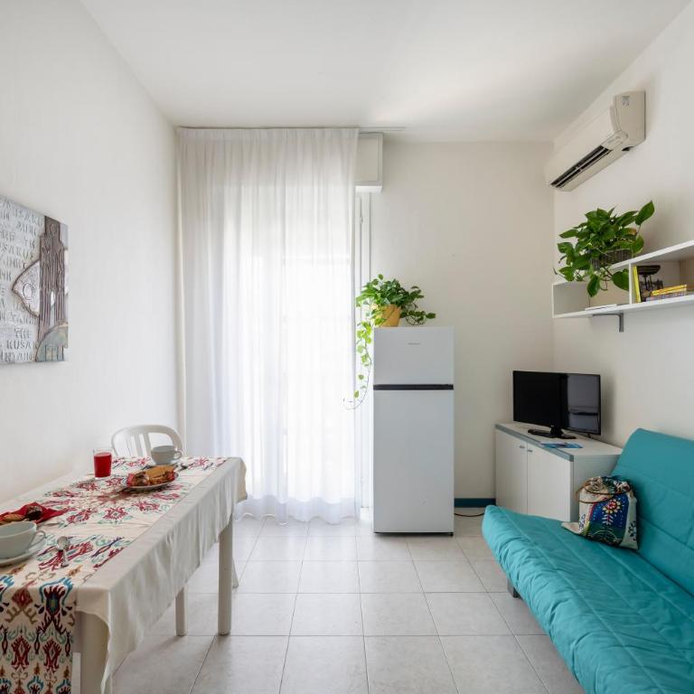 Aparthotel Pineda - One-Bedroom Apartment - 2