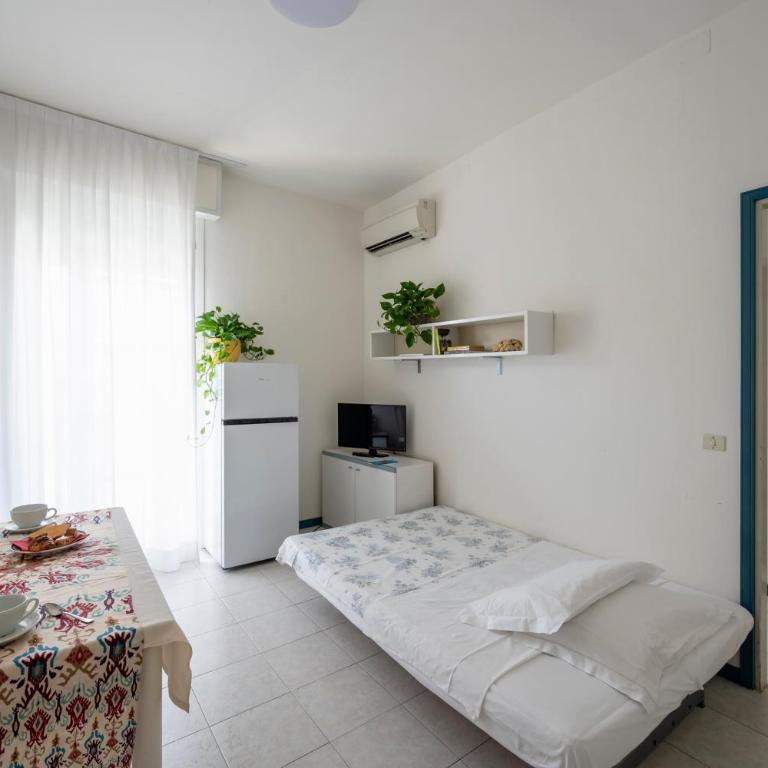 Aparthotel Pineda - One-Bedroom Apartment - 5