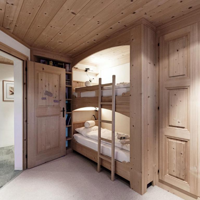 Laax Chalet by Quokka 360 - Charming Apartment with Private Patio - Superior Apartment mit 3 Schlafzimmern - 21