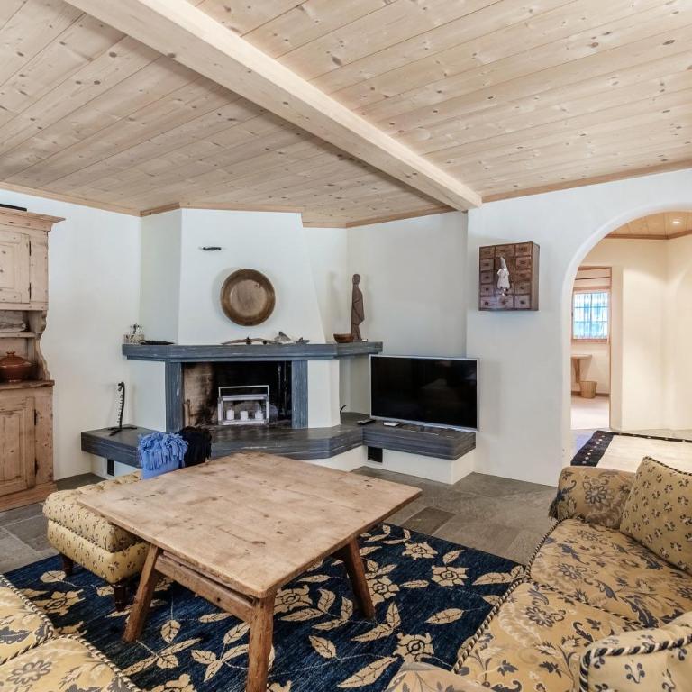 Laax Chalet by Quokka 360 - Charming Apartment with Private Patio - Superior Apartment mit 3 Schlafzimmern - 4