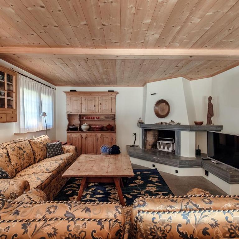 Laax Chalet by Quokka 360 - Charming Apartment with Private Patio - Superior Apartment mit 3 Schlafzimmern - 5