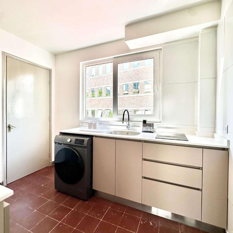 Amplio hogar entre MUT y Costanera center - Apartment - 25