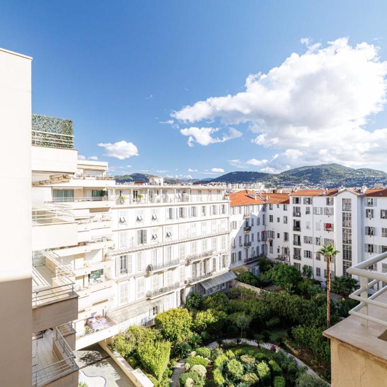 MY CASA - PALAIS MED 702 D - 2 bedroom Down Town with Terasse AC - Appartement - 12