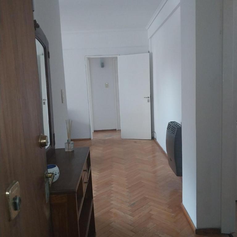 Departamento Céntrico Cochera Cerrada - Two-Room Apartment - 6