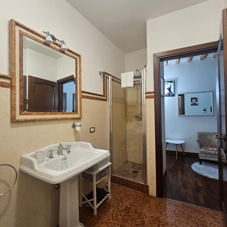 Suite del Suffragio - Appartamento Deluxe con 1 Camera da Letto - 16