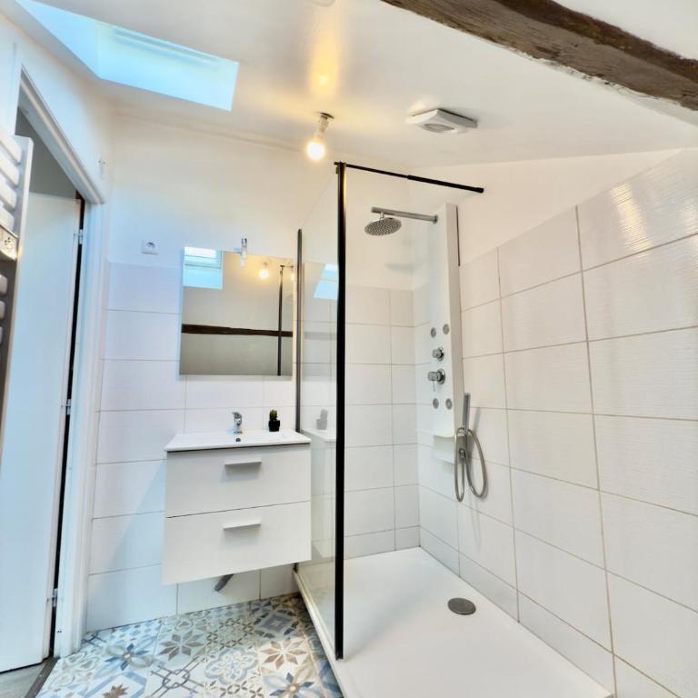Studio 12 charmant Av Garibaldi - DABNB - Appartement 1 Chambre - 5
