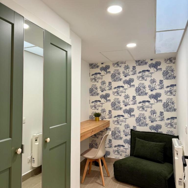 Fabulous Apartment in Madrid - Two-Room Apartment - 9