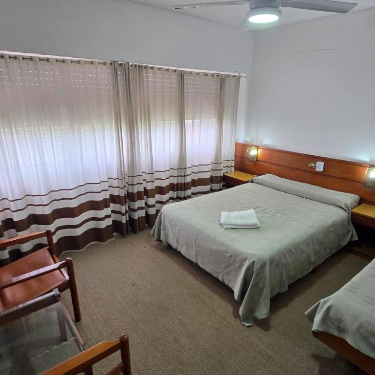 Hotel El Velero - Triple Room - 6