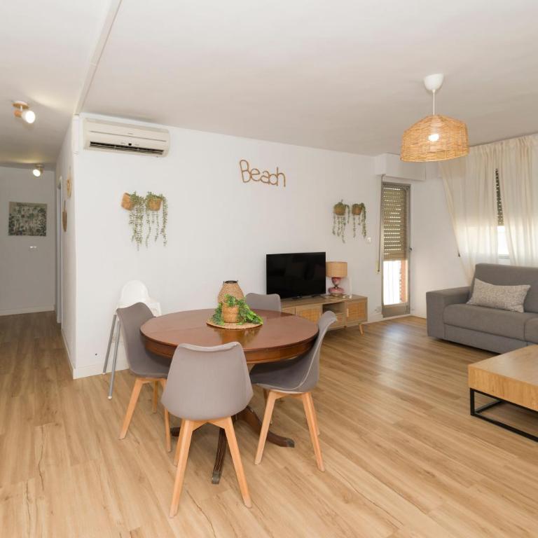 La CASA De CARLA - Three-Bedroom Apartment - 2
