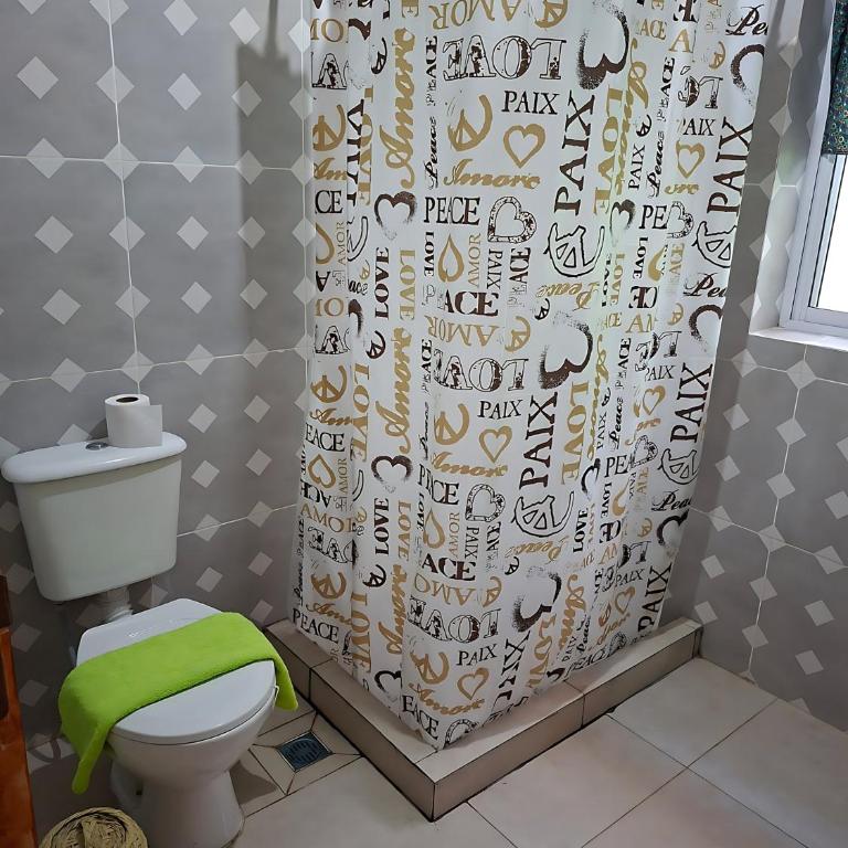El Algarrobo: Bueno, Bonito y Barato - Apartamento - 2