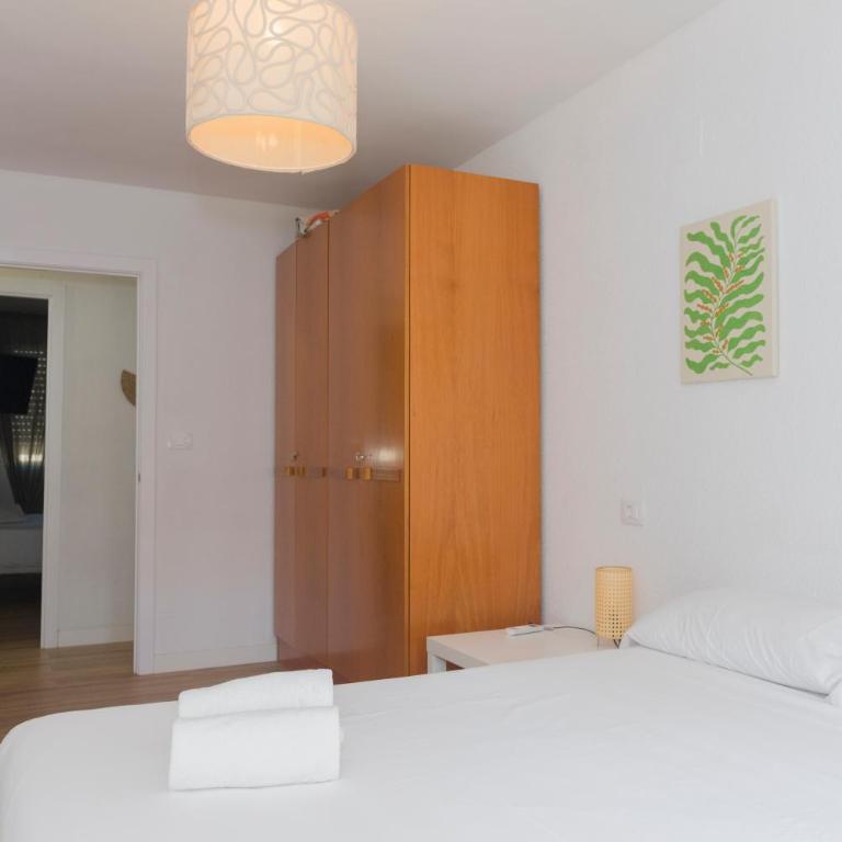 La CASA De CARLA - Three-Bedroom Apartment - 22