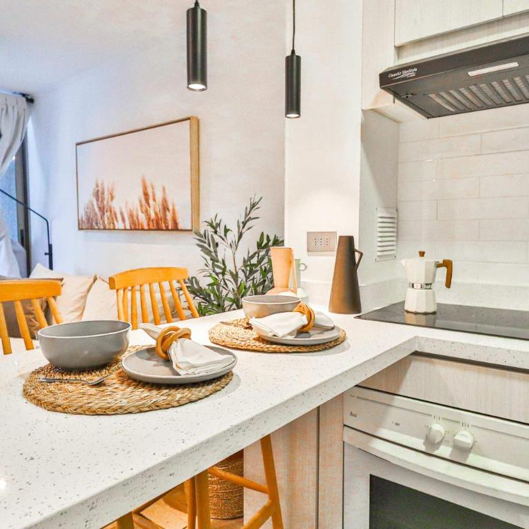 HOM l WiFi cerca del metro Bellas Artes - Apartment - 24