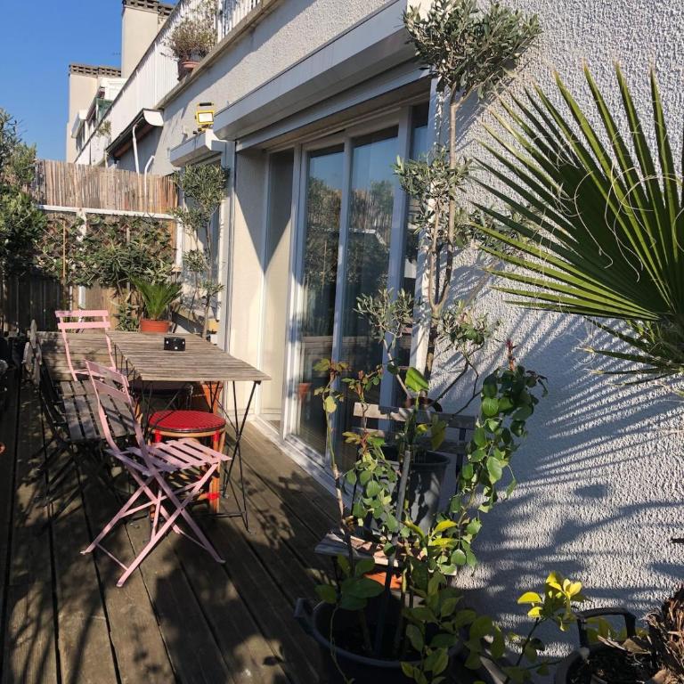 Nice studio and its terrace - Appartement 1 Chambre - 4