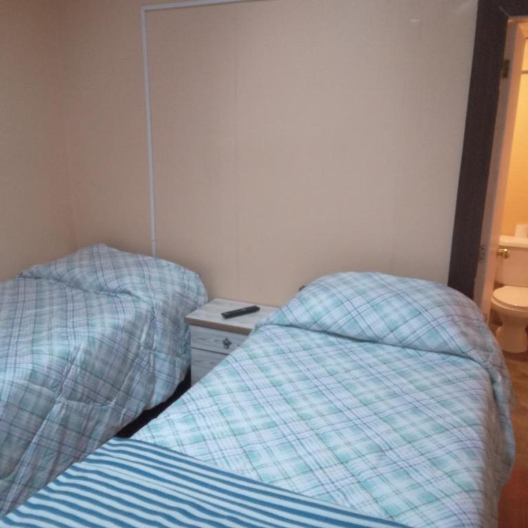 Hostería Residencial Santa Rosa - Habitación Triple con baño privado - 23