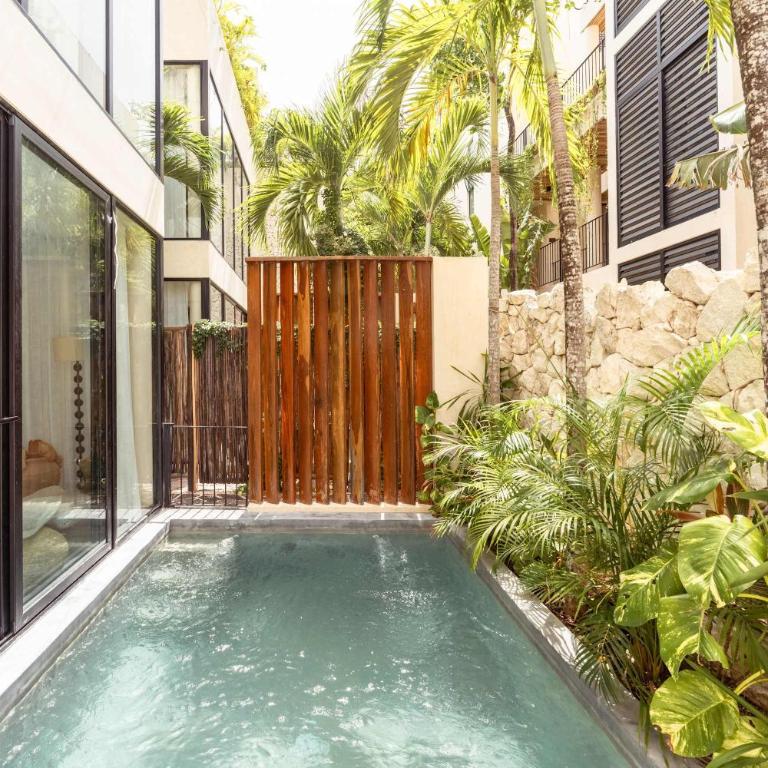 Chic 3BR Villa - 2 Pools with Rooftop Pool Modern Boho Design - Apartamento - 41