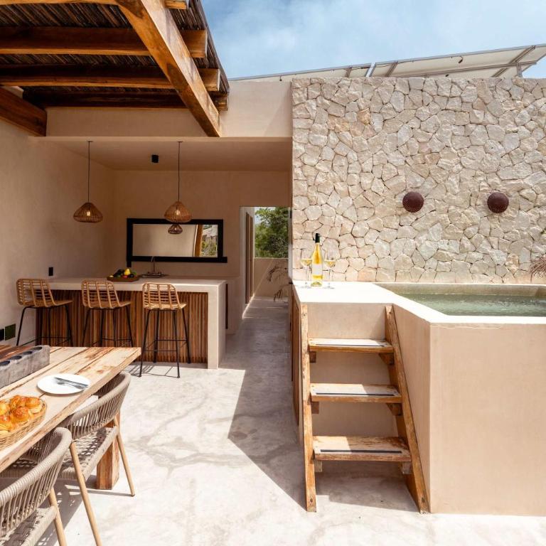 Chic 3BR Villa - 2 Pools with Rooftop Pool Modern Boho Design - Apartamento - 44