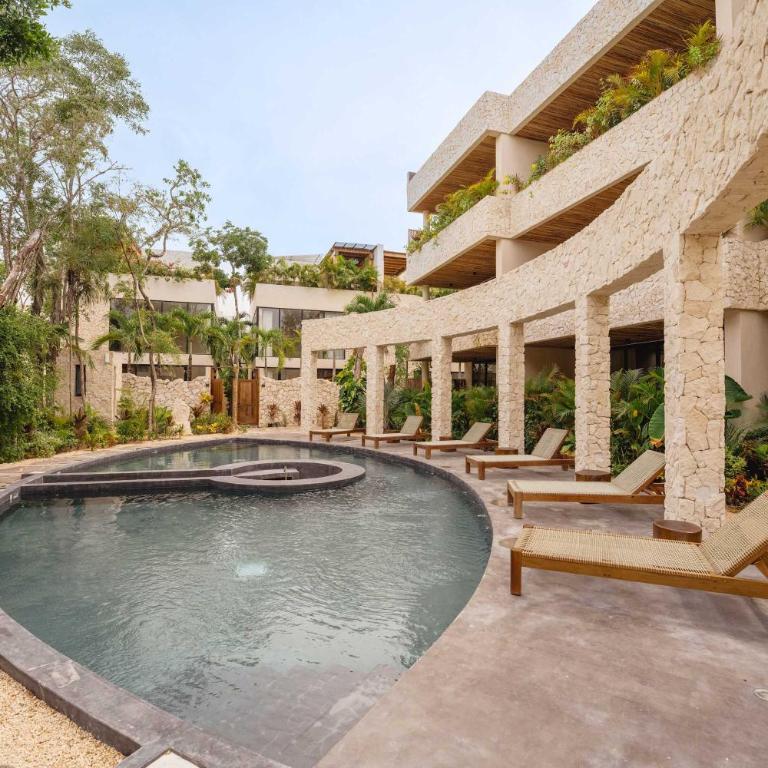 Chic 3BR Villa - 2 Pools with Rooftop Pool Modern Boho Design - Apartamento - 55