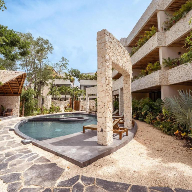 Chic 3BR Villa - 2 Pools with Rooftop Pool Modern Boho Design - Apartamento - 56