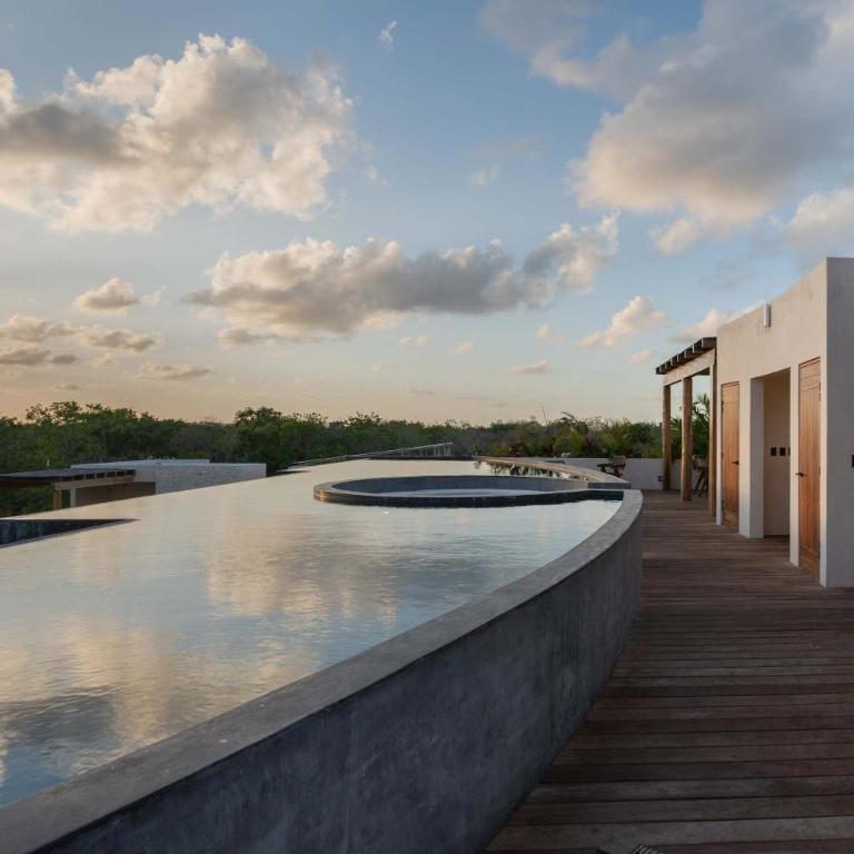 Chic 3BR Villa - 2 Pools with Rooftop Pool Modern Boho Design - Apartamento - 70
