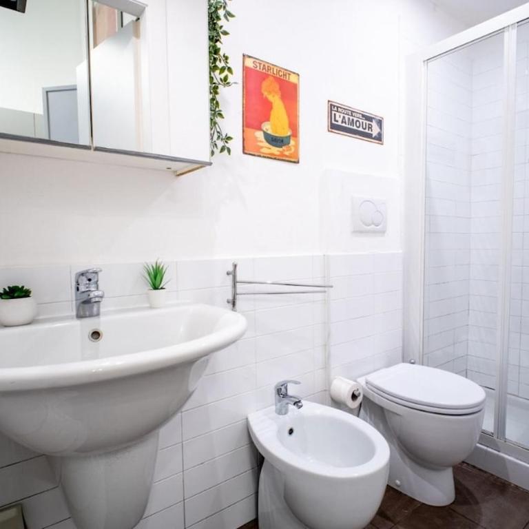 Close Central Station New Mini Loft AC WiFi - Appartamento - Piano Terra - 17