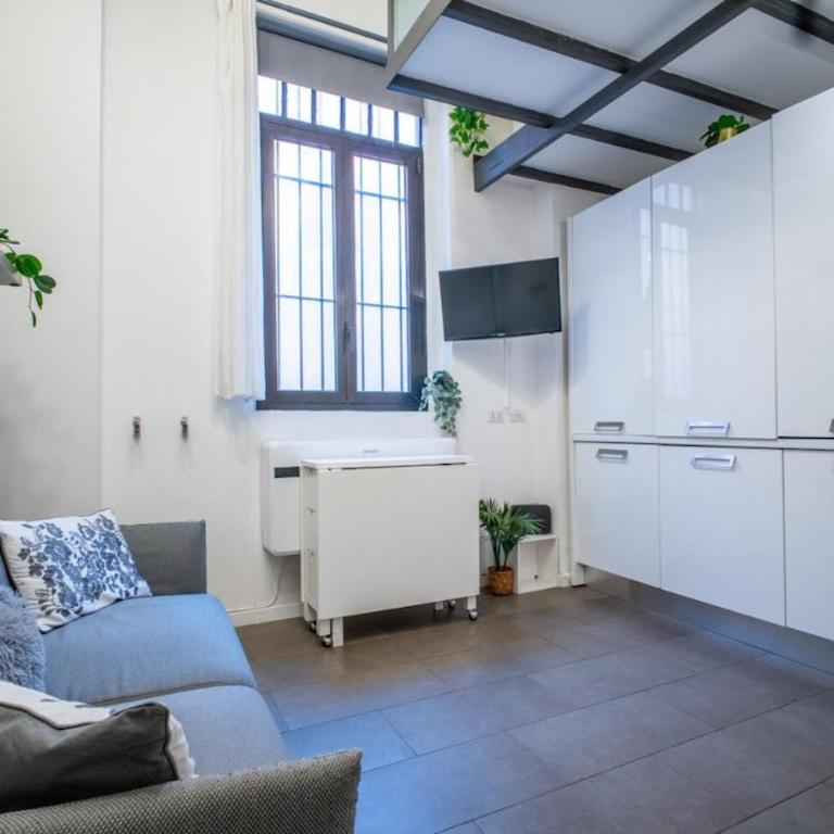 Close Central Station New Mini Loft AC WiFi - Appartamento - Piano Terra - 24