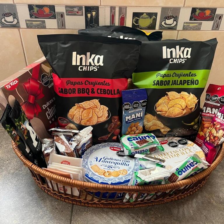 Departamento con jacuzzi e hidromasajes, cerca del aeropuerto - Apartamento de 2 dormitorios - 31