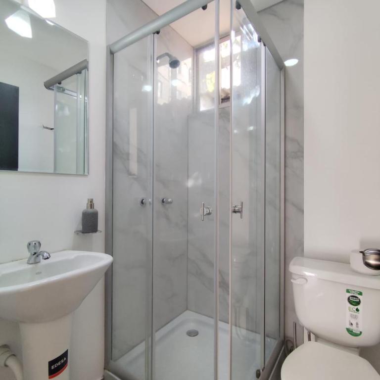 Apartments & Suites Inglaterra 1 - Deluxe Queen Studio - 7
