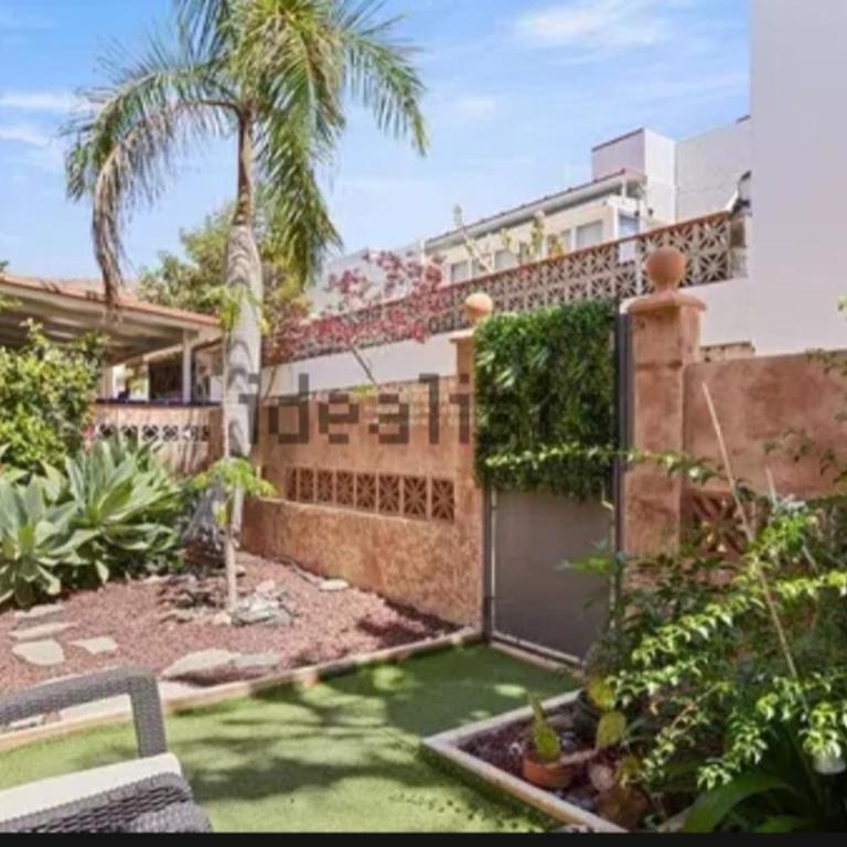 Semi-detached villa sea views, huge terrace, close beach - Two-Bedroom Villa - 2