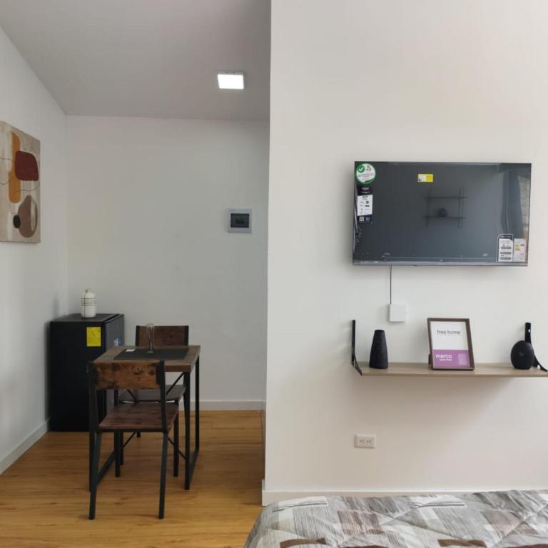 Suites & Estudios Inglaterra II - Deluxe Suite - 12