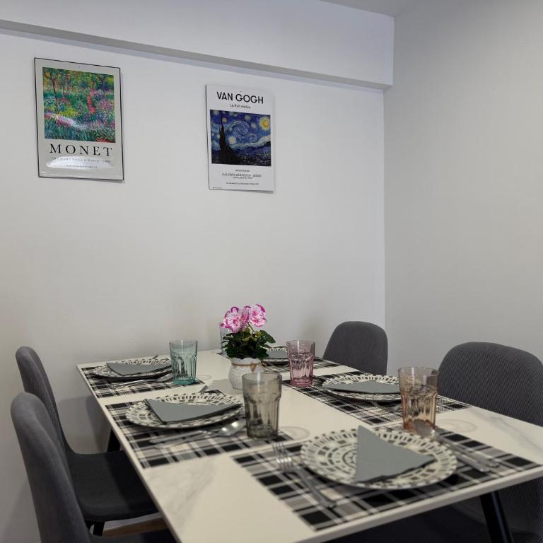 DOMuum Holidays - VAN GOGH - Apartamento de 2 dormitorios - 12