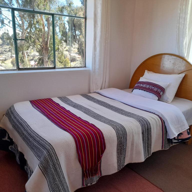 Titicaca Lodge Taquile - Family Room - 1