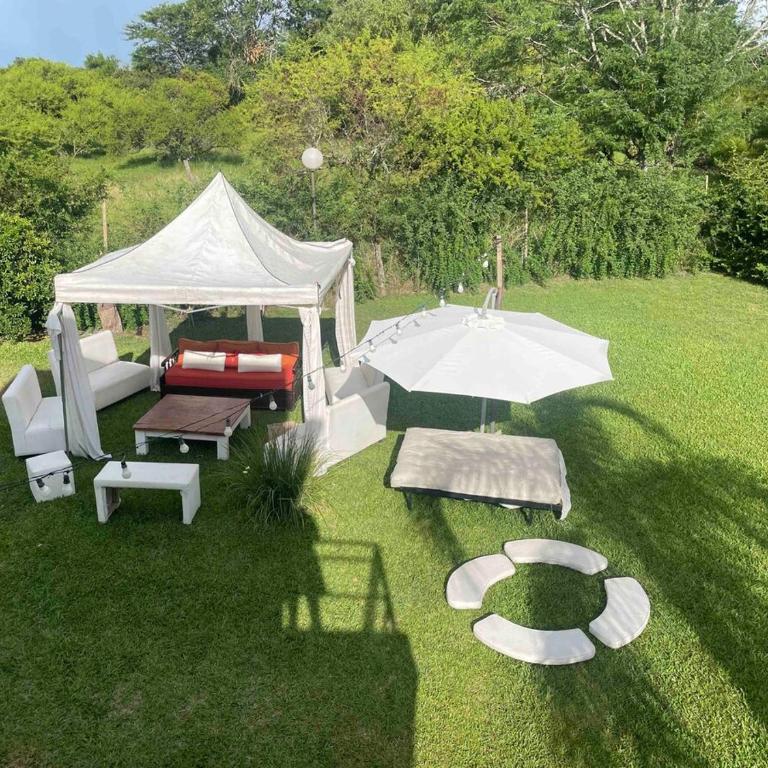 Mansión Exclusiva, Amplias Comodidades - Casa de 4 dormitorios - 17