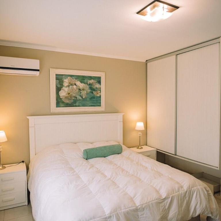 Mansión Exclusiva, Amplias Comodidades - Casa de 4 dormitorios - 9