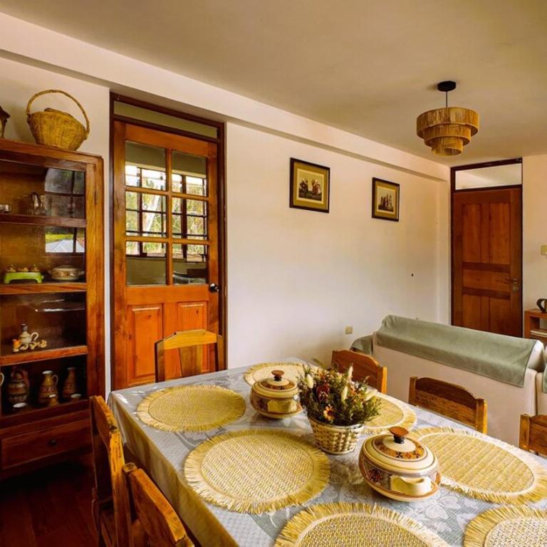 Fundo Venegas & Montoya - Four-Bedroom Standard Apartment - 20