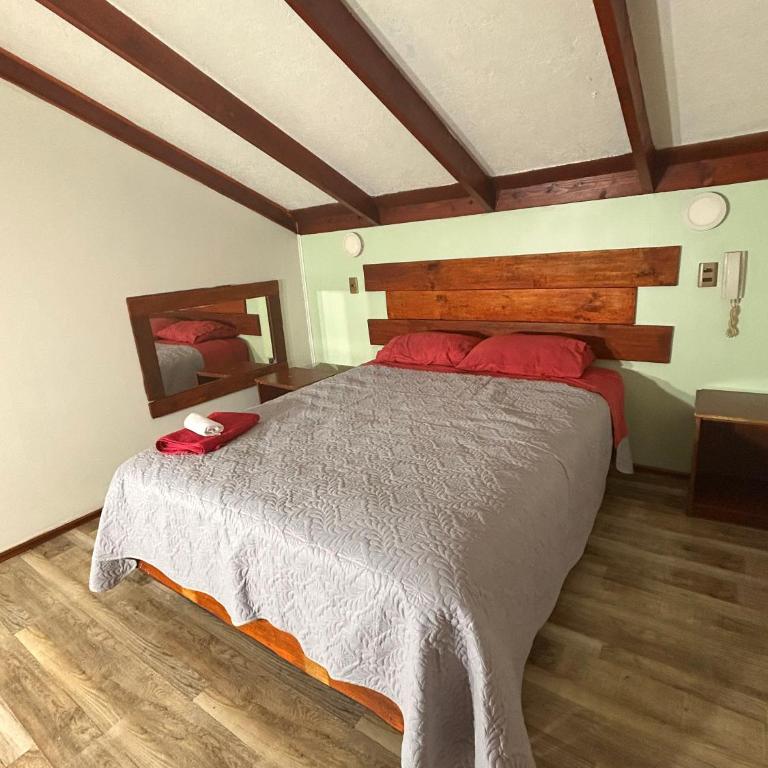 Hotel California - Double Room - 1
