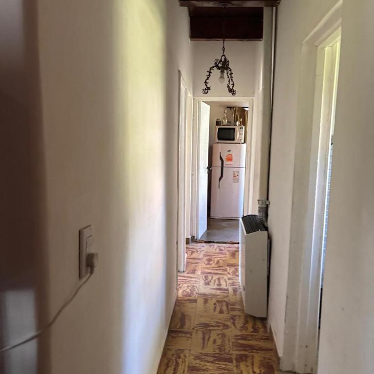 Cabaña para 4 personas, zona centro, vista al Rio Aluminé - Casa de 2 dormitorios - 12