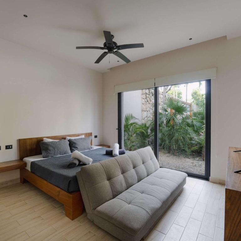 6BR Luxury Villa Perla with 2 Pools & Game Room - Villa - 34