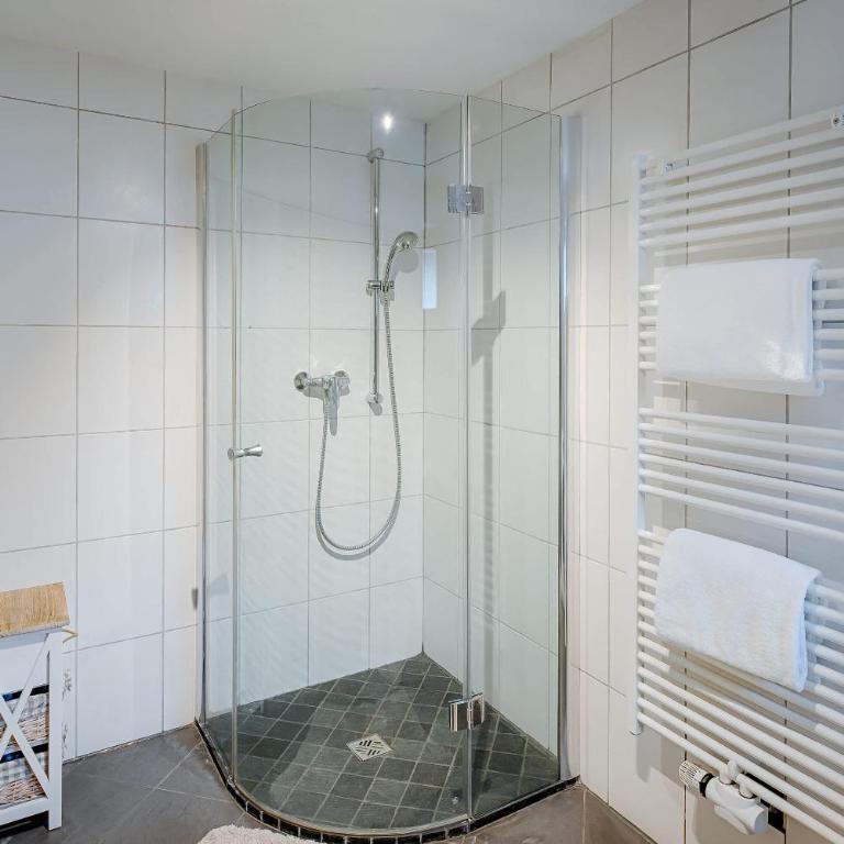 Stube & Stories - Heritage Riverside Home - Ferienhaus - 18