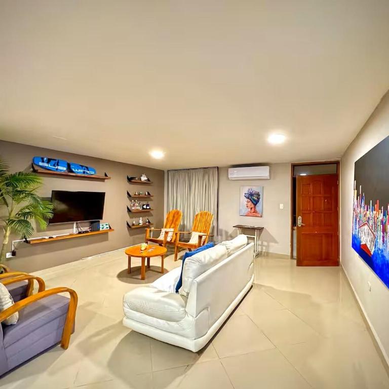Cartagena Vibes House - Three-Bedroom House - 38