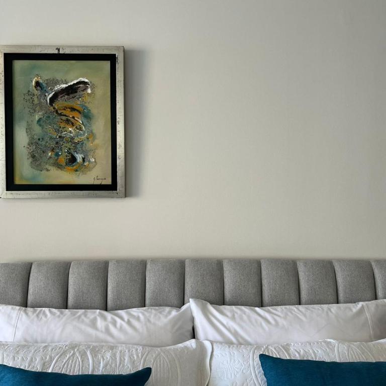 Bellísima Suite, 2 Camas Queen, Gym, en Interlomas - Suite con cama grande y balcón - 14