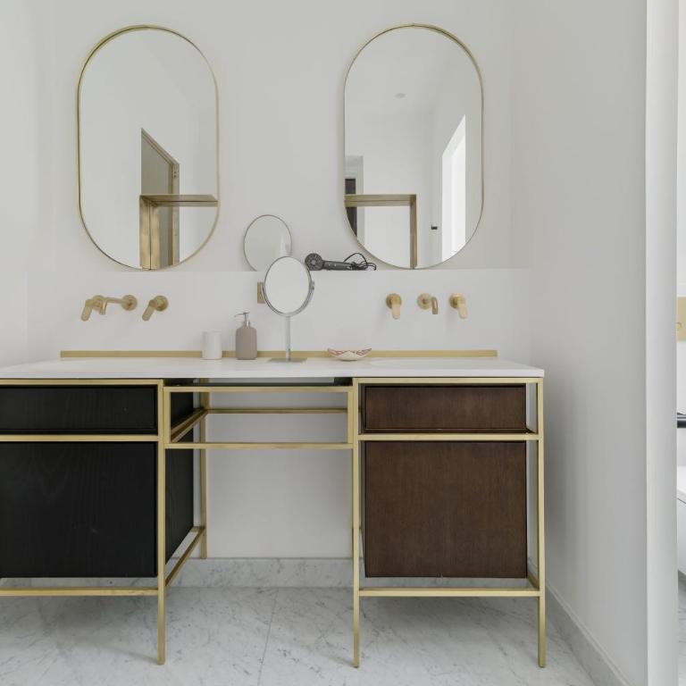 My Paris Apartments - Marbeuf - Two-Bedroom Apartment - 22