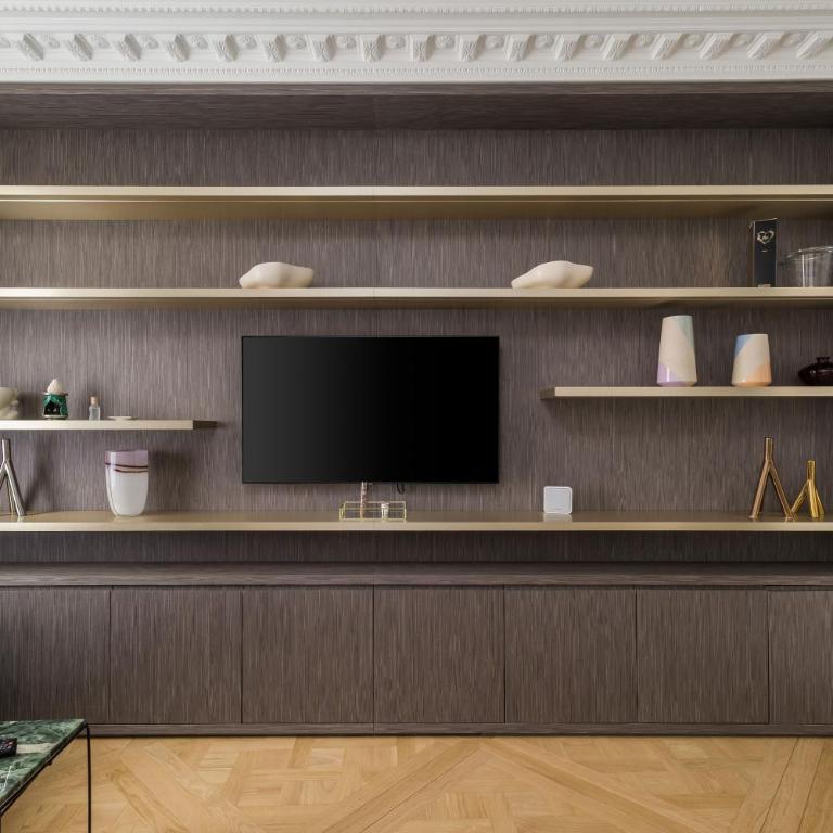 My Paris Apartments - Marbeuf - Two-Bedroom Apartment - 9