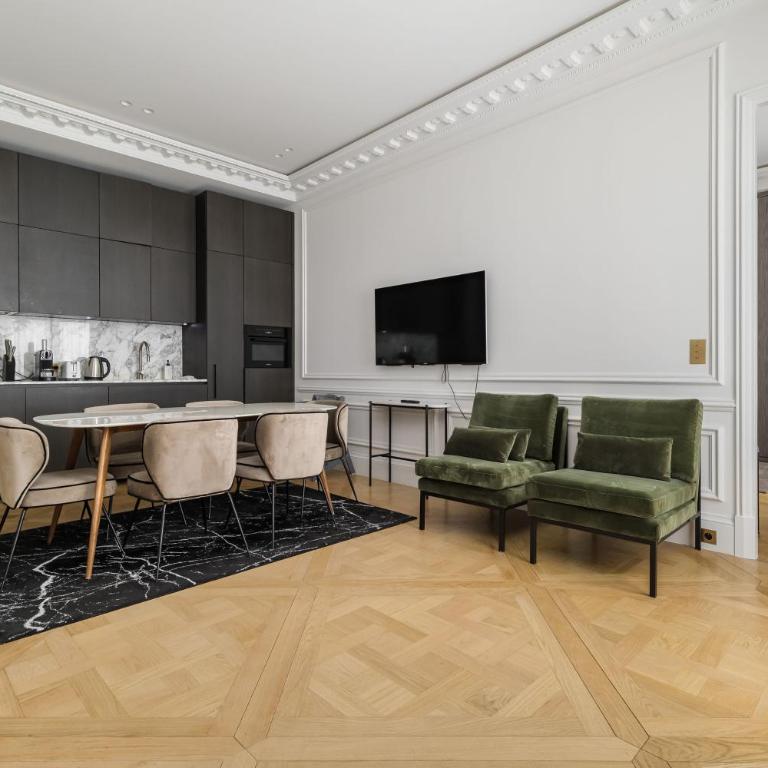 My Paris Apartments - Marbeuf - Two-Bedroom Apartment - 6