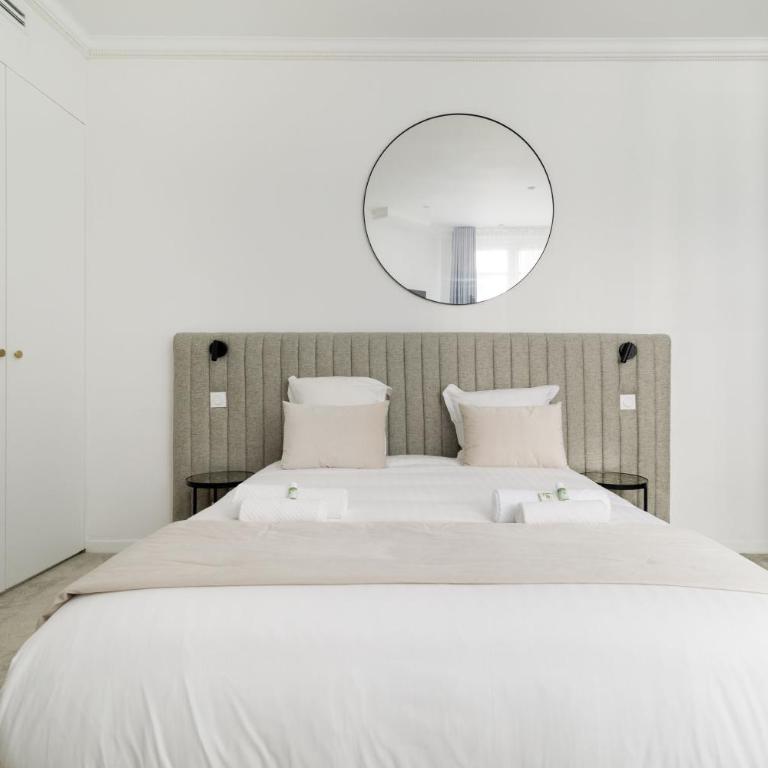 My Paris Apartments - Marbeuf - Four-Bedroom Apartment - 7