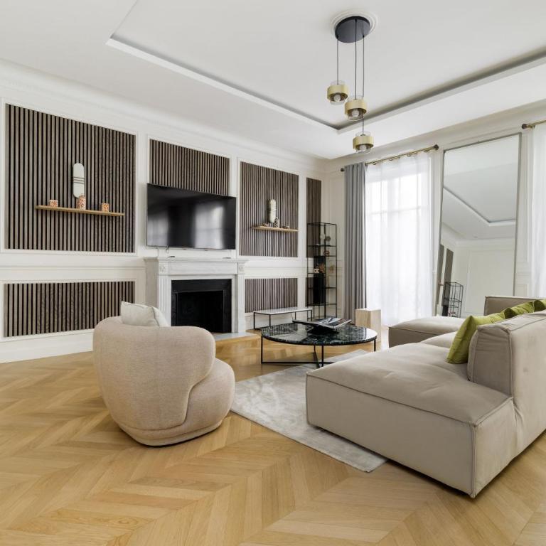 My Paris Apartments - Marbeuf - Four-Bedroom Apartment - 43